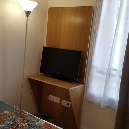 Dupleixadiama Hotel Parigi